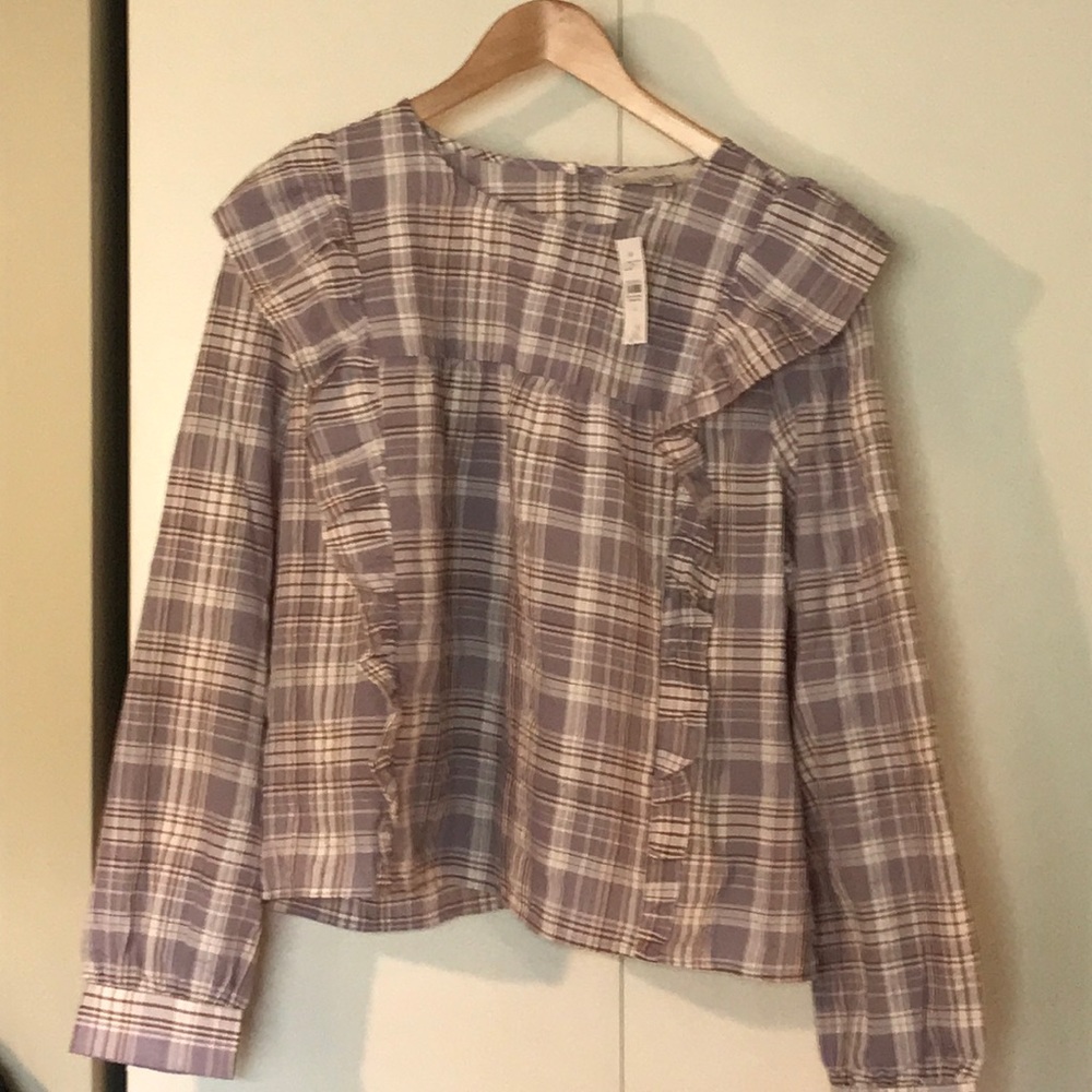 Loft shirt with ruffles